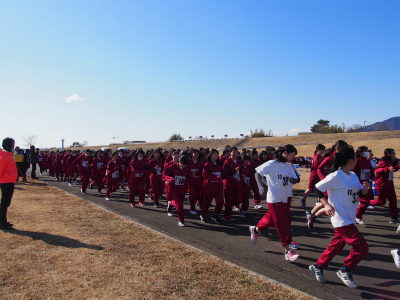 長良川サービスセンター 名古屋大谷高等学校長距離走大会 木曽三川公園スタッフブログ